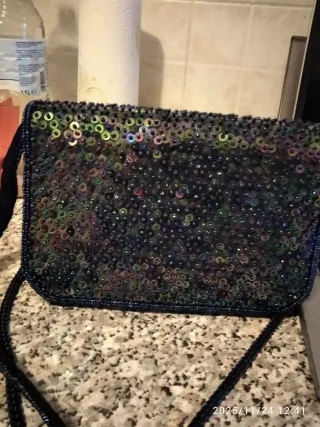 Borsetta elegante con tracolla