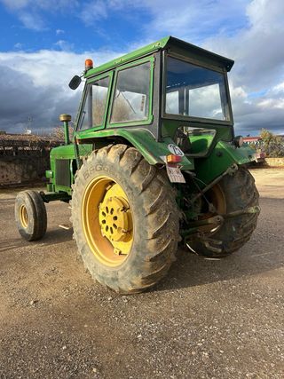 Tractor John Deere
