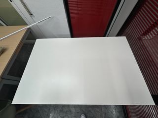 Mesa extensible blanca