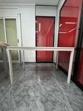 Mesa extensible blanca