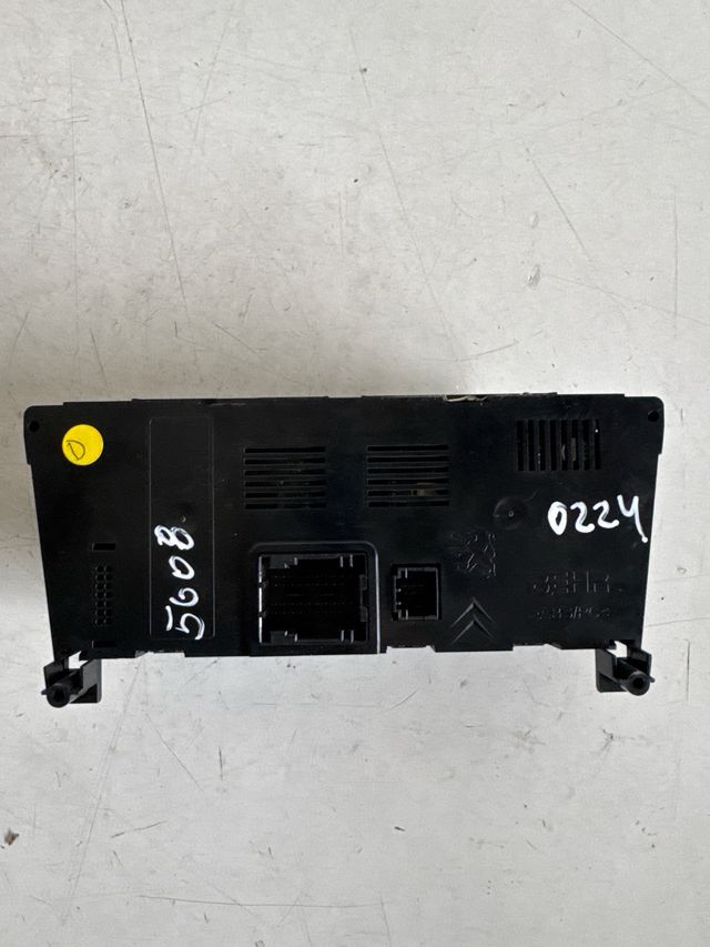 Mando climatizador Peugeot 5008 ref: 96738321XT