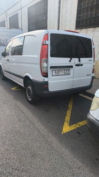 Mercedes-Benz Vito 2010