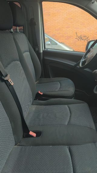 Mercedes-Benz Vito 2010