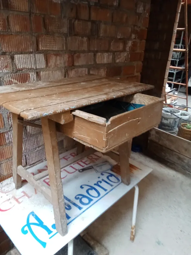 Mesa tocinera de madera