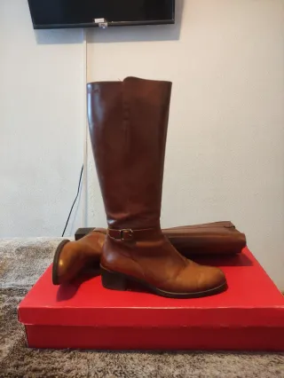 Botas de piel Wonders talla 40