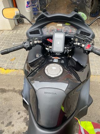 Moto Honda Negra deauvill 700cc
