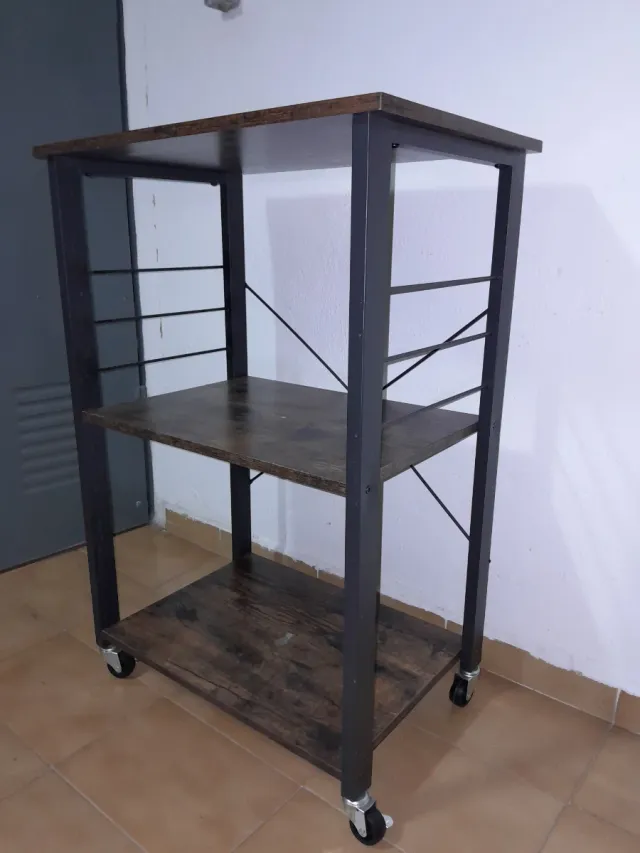 Estantería Metálica con Ruedas