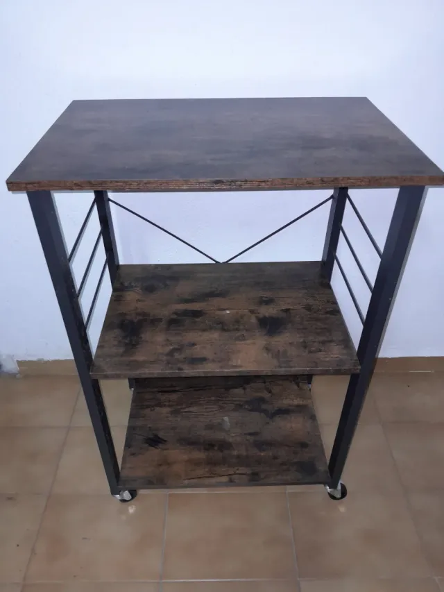 Estantería Metálica con Ruedas