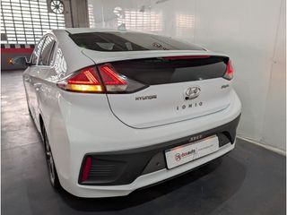 Hyundai IONIQ 1.6 GDI PHEV Tecno DT berlina