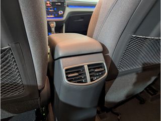 Hyundai IONIQ 1.6 GDI PHEV Tecno DT berlina