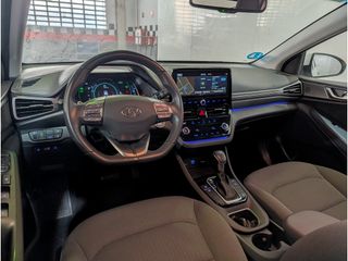 Hyundai IONIQ 1.6 GDI PHEV Tecno DT berlina