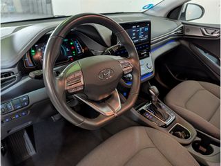 Hyundai IONIQ 1.6 GDI PHEV Tecno DT berlina