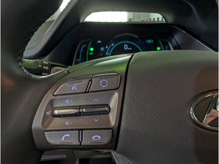 Hyundai IONIQ 1.6 GDI PHEV Tecno DT berlina