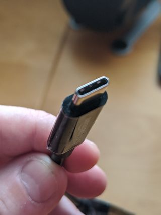 Adaptador USB-C a HDMI 3.1