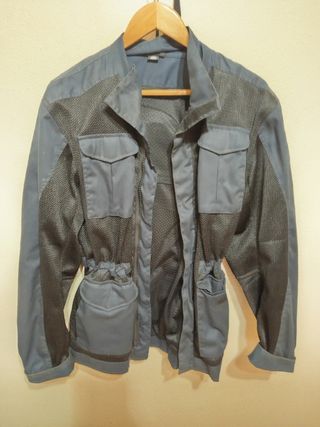 Chaqueta y pantalón moto