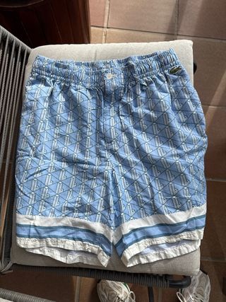 Pantalones cortos Lacoste azul y blanco