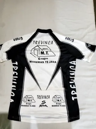Equipación Ciclismo Trevinca