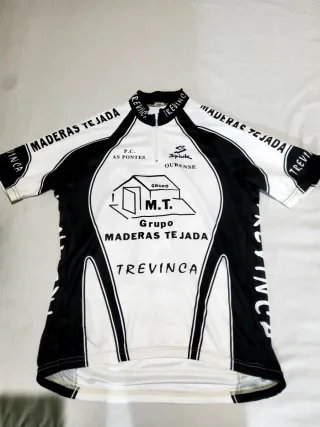 Equipación Ciclismo Trevinca