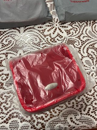 Borsetta rossa Tupperware