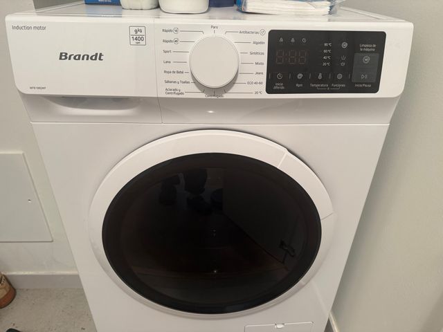 Lavadora Brandt 9kg 1400 rpm
