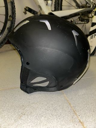 Casco Negro de esquí