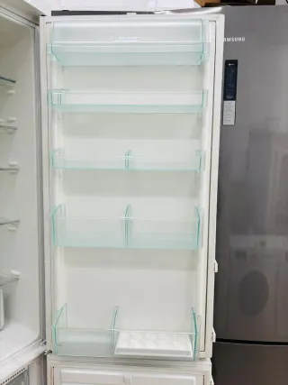 Nevera Liebherr Blanca