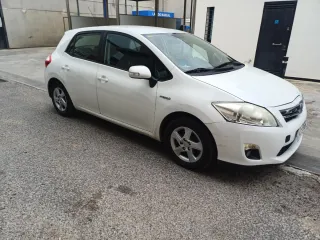 Toyota Auris 2012