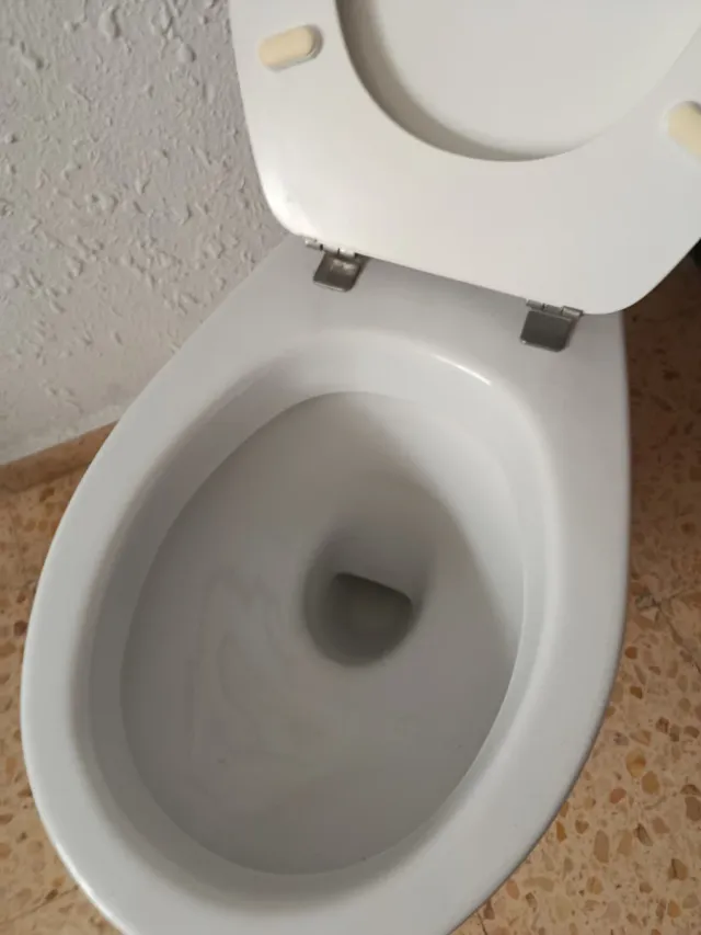 Bater de baño blanco