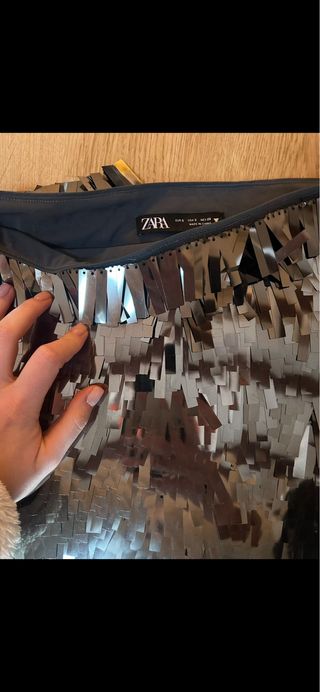 Zara falda mini metalizada