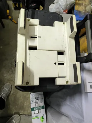 Soporte para Torre PC con ruedas