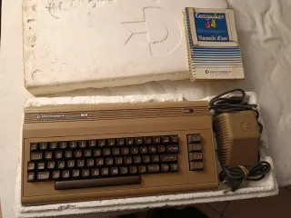 Commodore 64 Computer con Manuale d'uso