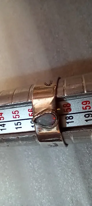 Anillos de Plata con Piedras Rojas y Blancas