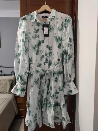 Vestito in seta floreale verde e bianco firmato Donna