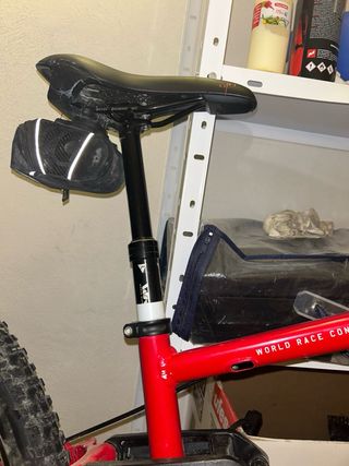 Bicicleta Eléctrica Roja