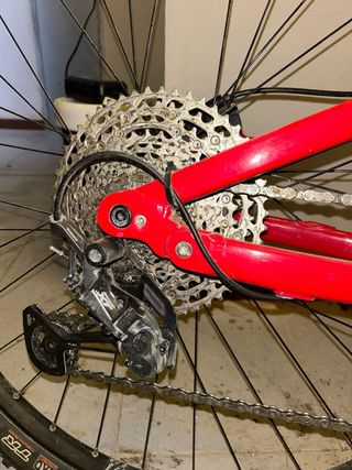 Bicicleta Eléctrica Roja