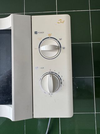 Microondas Daewoo con grill