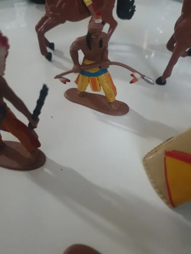 Conjunto Indios y Caballos