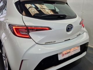 Toyota Corolla 1.8 125H BUSINESS PLUS E-CVT