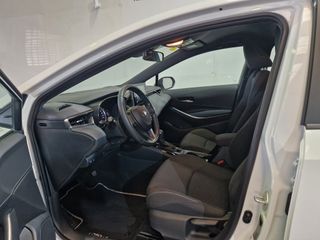 Toyota Corolla 1.8 125H BUSINESS PLUS E-CVT