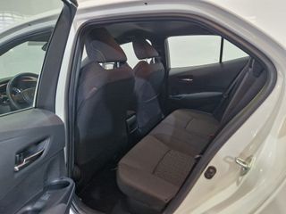 Toyota Corolla 1.8 125H BUSINESS PLUS E-CVT