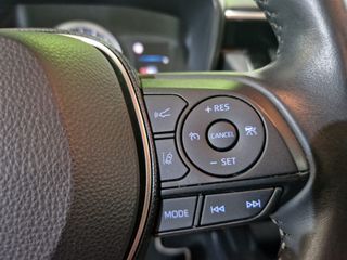 Toyota Corolla 1.8 125H BUSINESS PLUS E-CVT