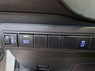 Toyota Corolla 1.8 125H BUSINESS PLUS E-CVT