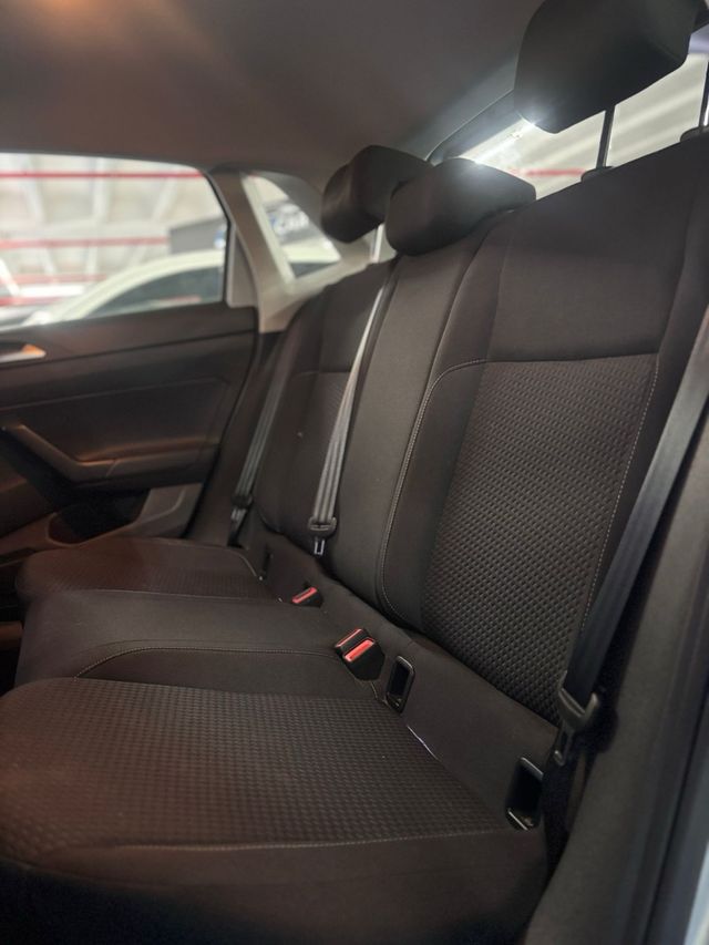 VOLKSWAGEN POLO EDITION 2020 37.000km Etiqueta C