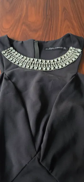 Vestido Joya Zara Negro. Muy elegante.