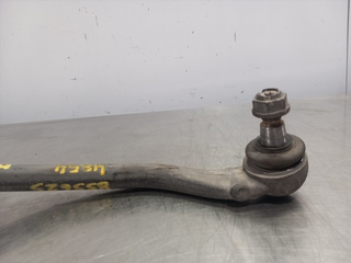 BRAZO SUSPENSION INFERIOR DELANTERO DERECHO MERCE