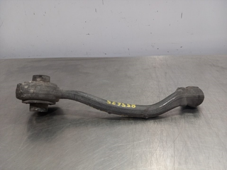 BRAZO SUSPENSION INFERIOR DELANTERO DERECHO MERCE