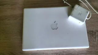 MacBook Apple Blanco