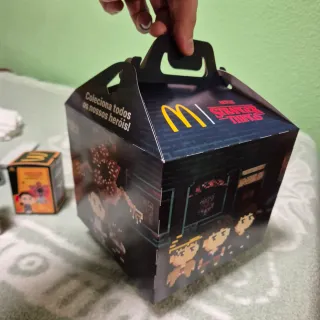 Figura Mike Stranger Things McDonald's