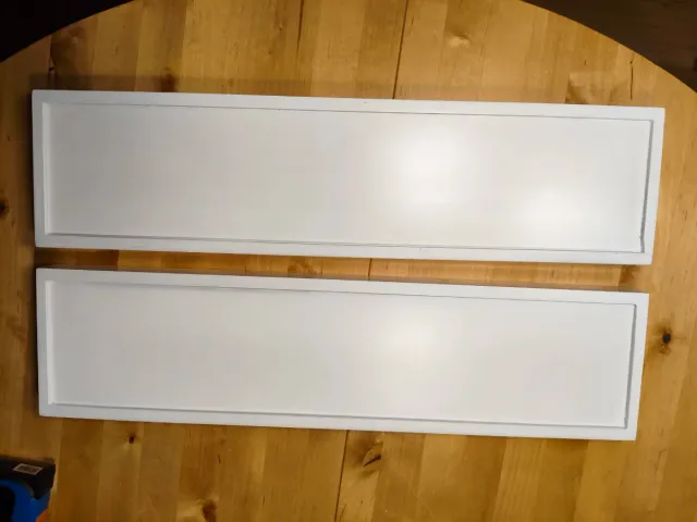 Estantes de pared blancos (madera)