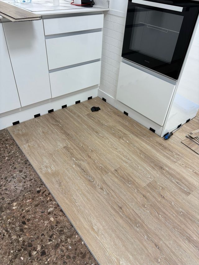Instalador Suelo Vinílico SPC y Laminado